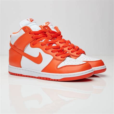 Nike dunks on sale